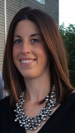 Portrait picture of Receptionist Jessica Marchand